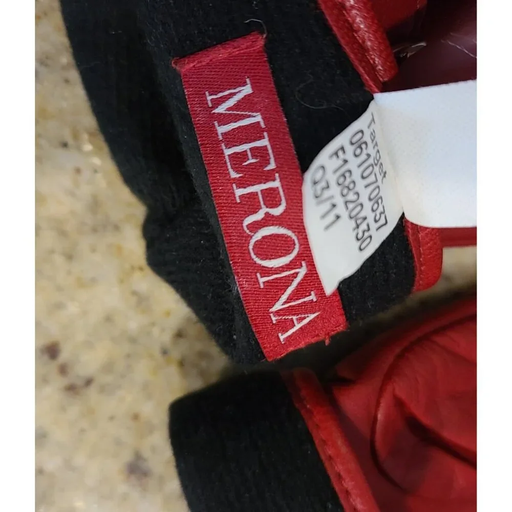 Merona Womens Size S/M Red Leather Lined Winter Gloves 3 Buckle Accent